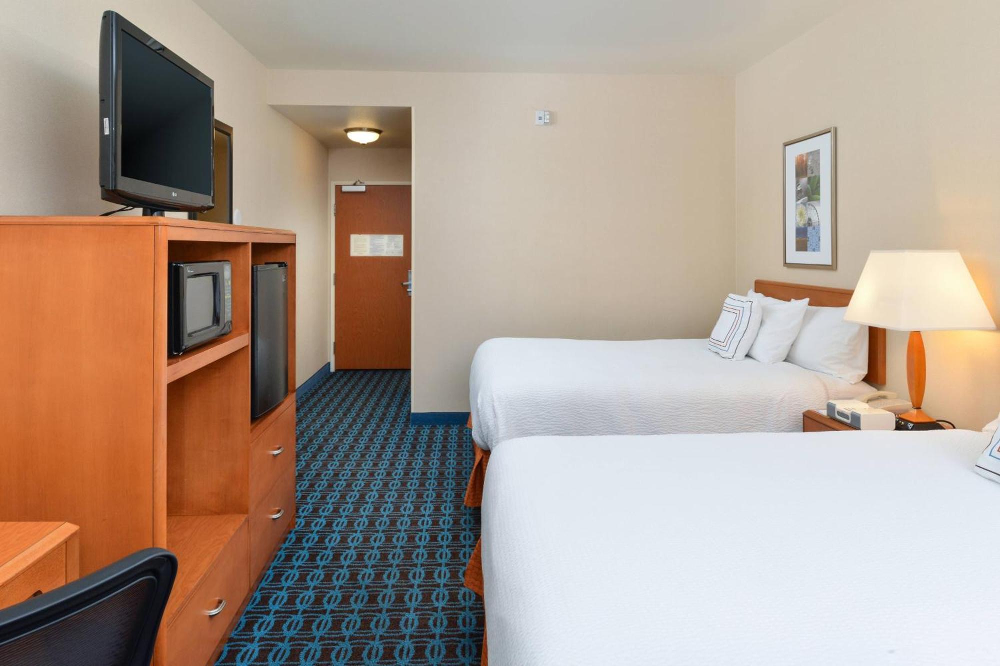 Fairfield Inn And Suites By Marriott Елк-Ґроув Екстер'єр фото