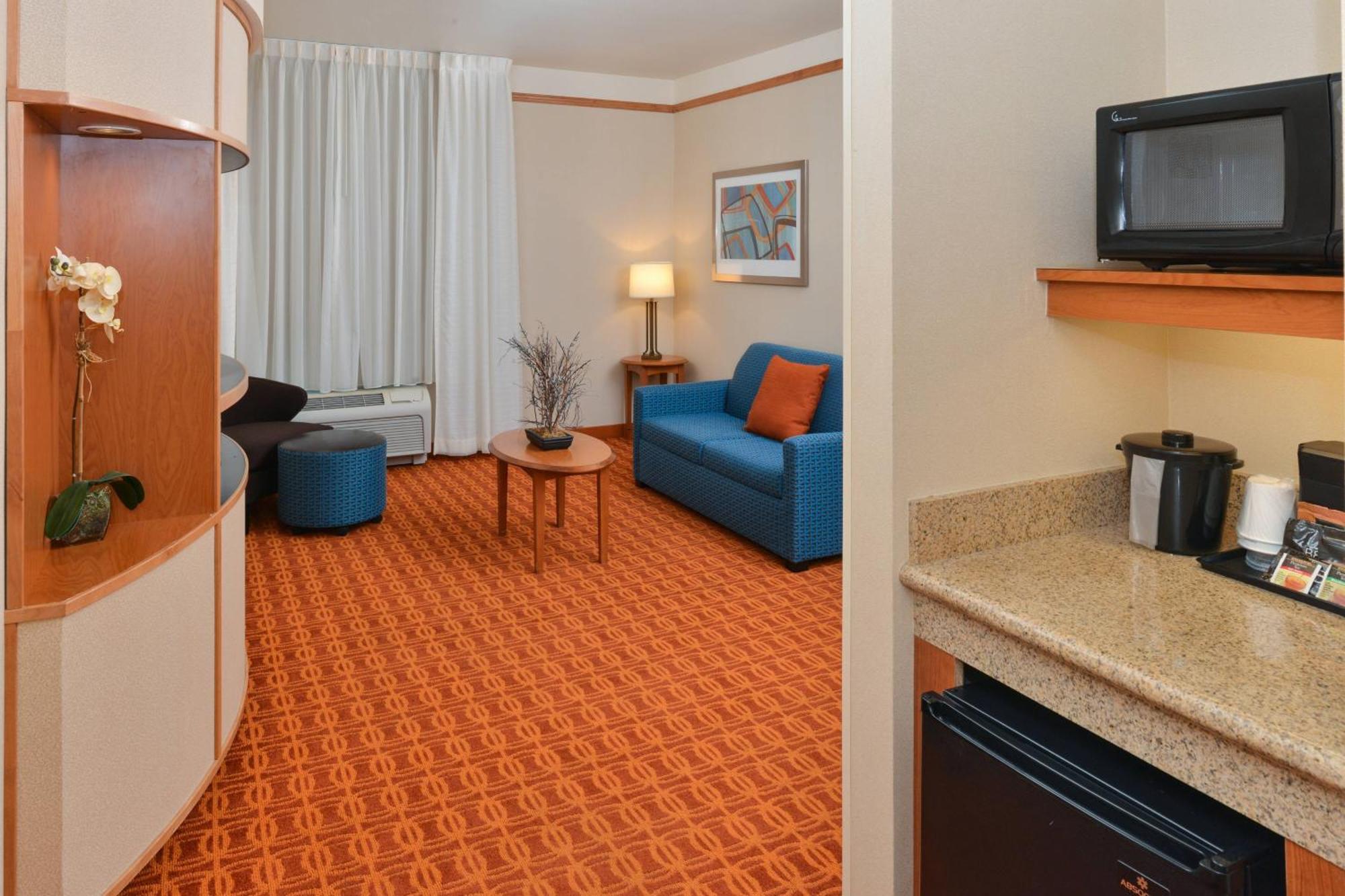 Fairfield Inn And Suites By Marriott Елк-Ґроув Екстер'єр фото